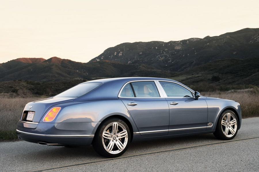  Bentley Mulsanne 2011 года  (фото 67 из 70)